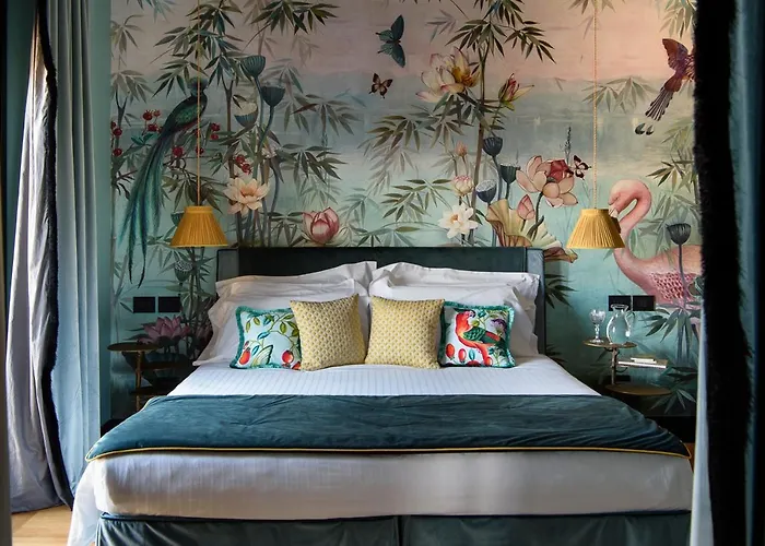 Velona'S Jungle Luxury Suites Firenze